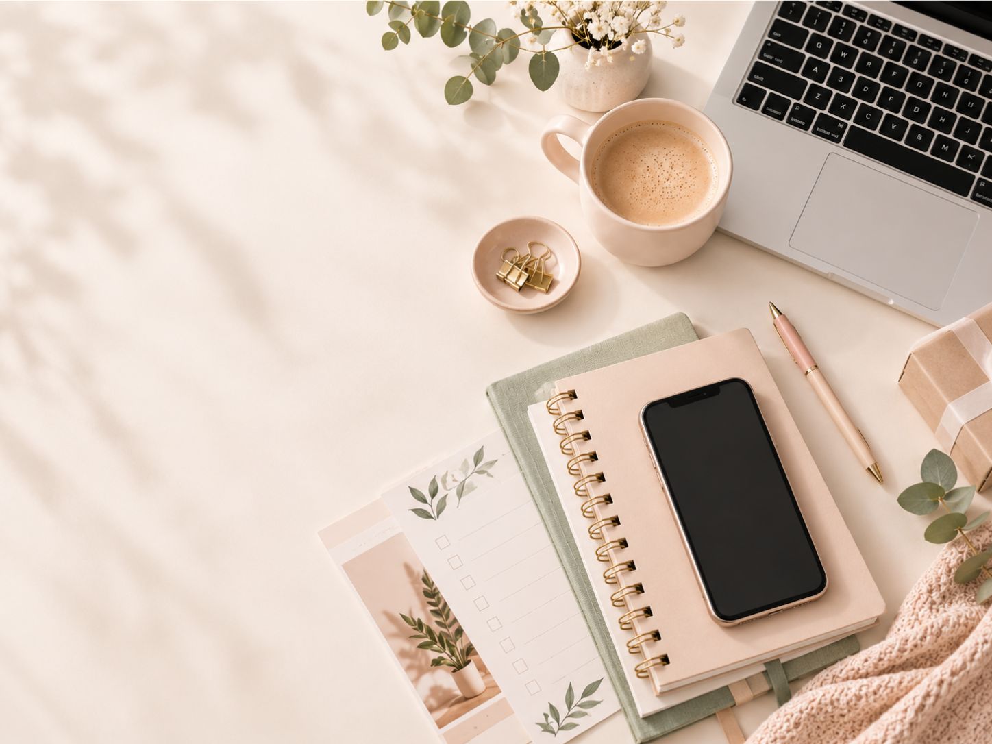 HelloLife – tudatos életkezdés, online vásárlás és tervezés